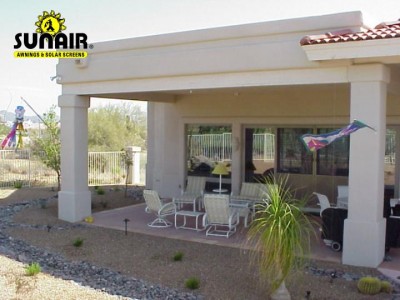 Open%20Patio%20with%20screen%20up%20by%20Sunair.JPG